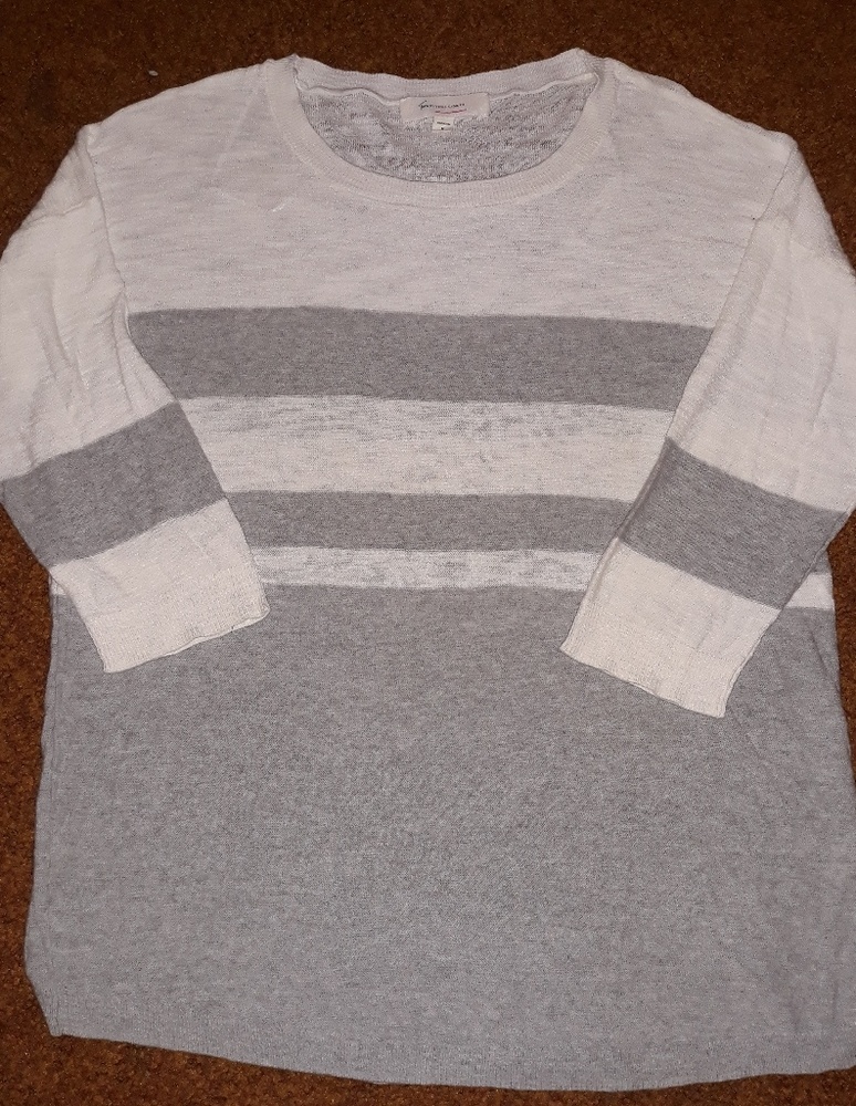 Tara by Vince Camuto sweater
